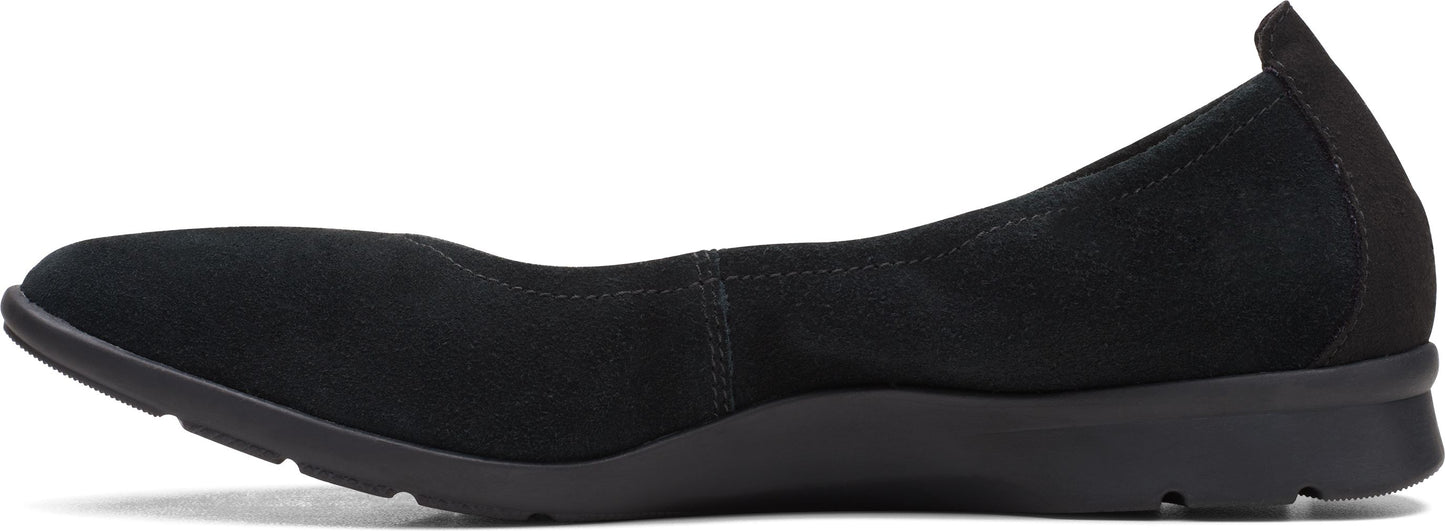 Jenette Ease Black