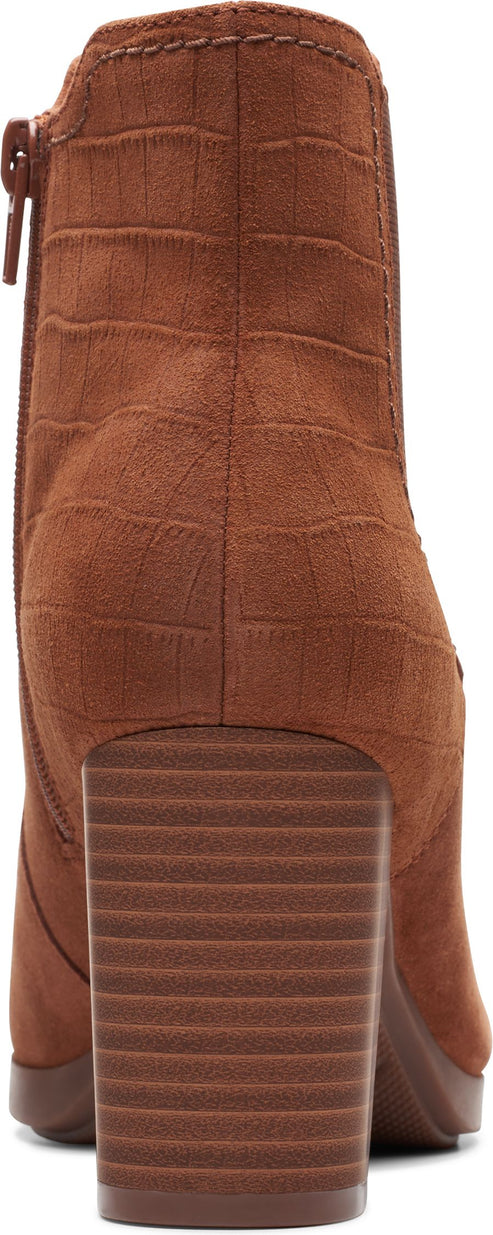 Clarks Boots Bayla Rose Tan Suede