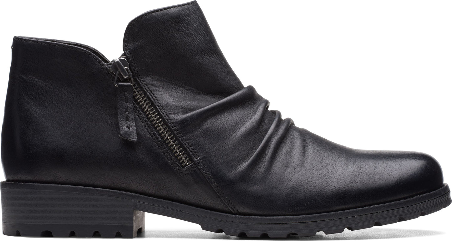 Clarks Boots Clarkwell Zip Black