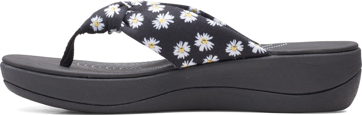 Clarks Sandals Arla Glison Black Daisies