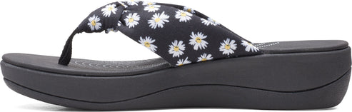 Clarks Sandals Arla Glison Black Daisies