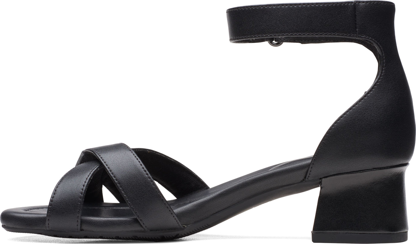 Clarks Sandals Desirae Lily Black