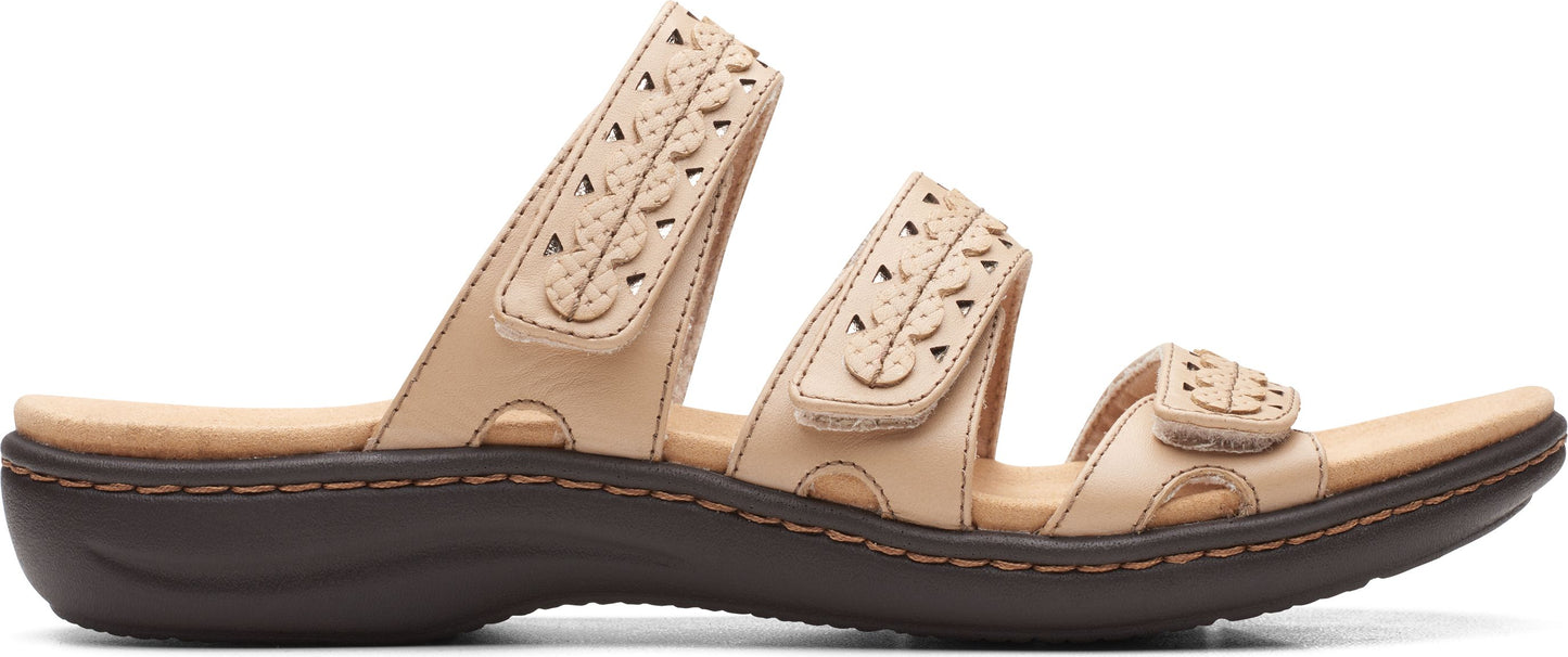 Clarks Sandals Laurieann Cove Sand