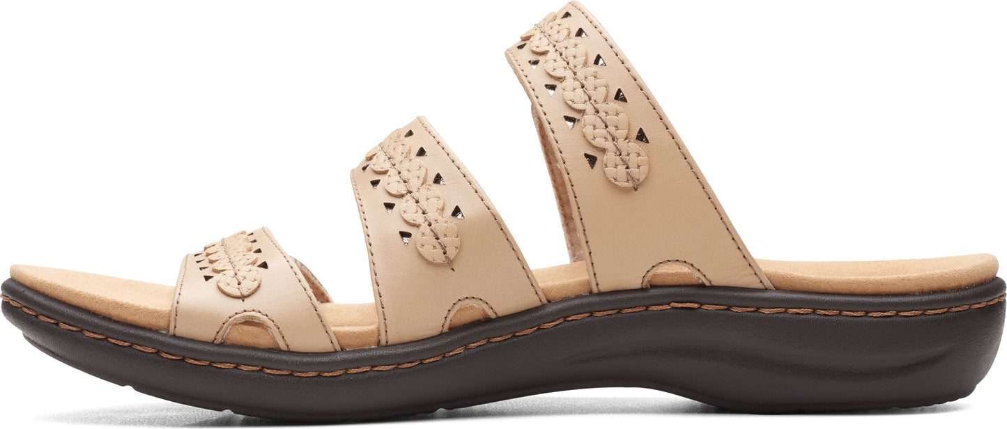 Clarks Sandals Laurieann Cove Sand
