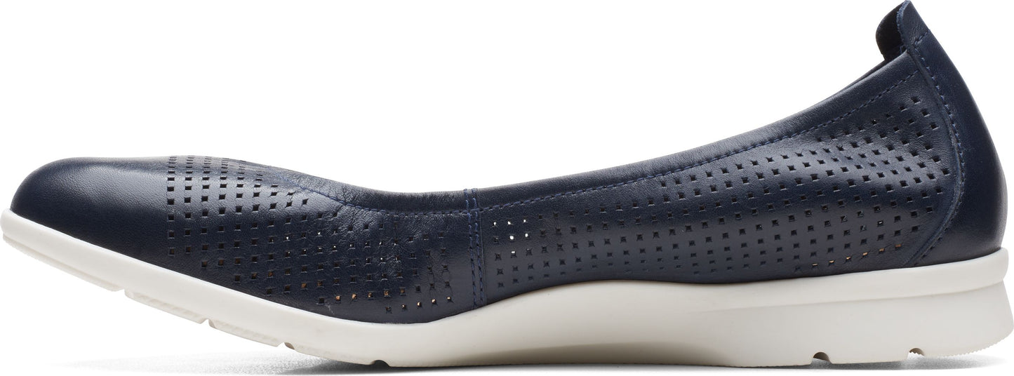 Clarks Shoes Jenette Ease Navy
